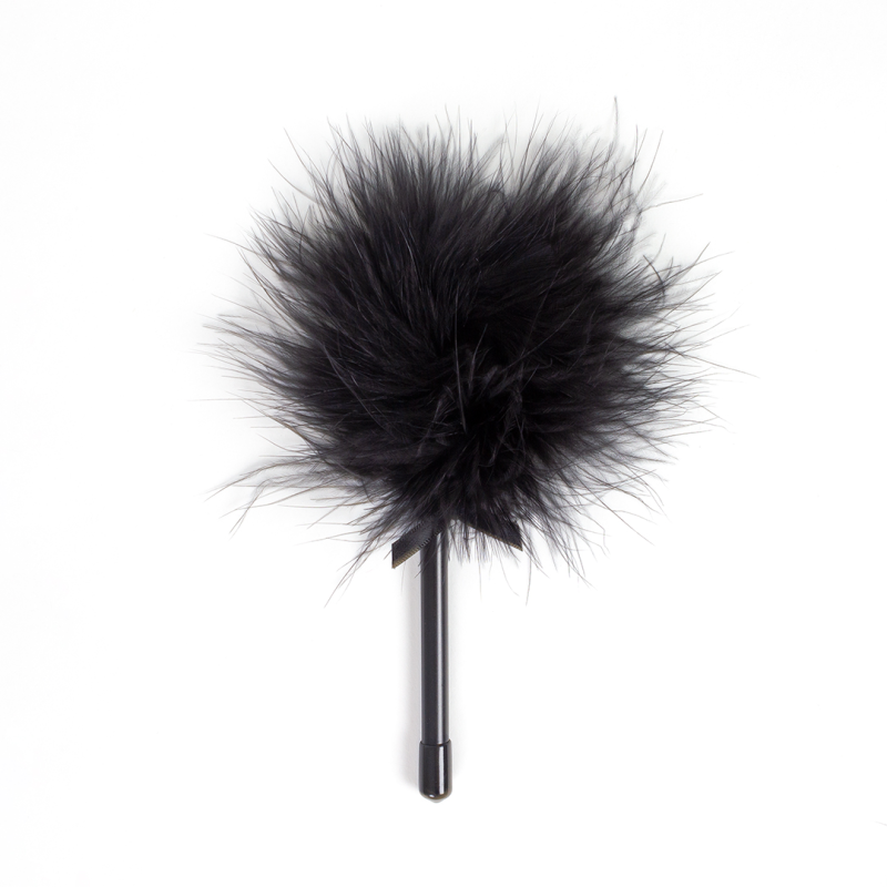 Пір'їнка чорна Mini Black Feather Tickler Secret Play